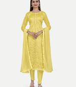 Stylish Embroideryed Unstitched Salwar Suit With Nazneen Dupatta.