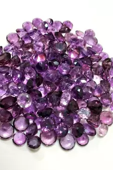 Natural Amethyst at Wholesale Rate 2.25 Ratti 2.04 Carat Round Shape जामुनिया Loose Gemstone for Astrologers Jewellers