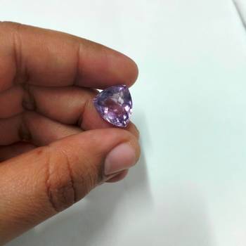 Natural Amethyst at Wholesale Rate 6.25 Ratti 5.68 Carat Trillion Shape जामुनिया Loose Gemstone for Astrologer Jewellers 4