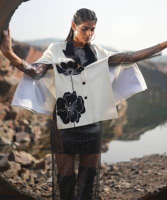 Floral White Embroidered Cape Style Jacket 3