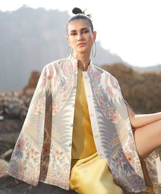 Paisley Swirl White With Embroidery Cape 5
