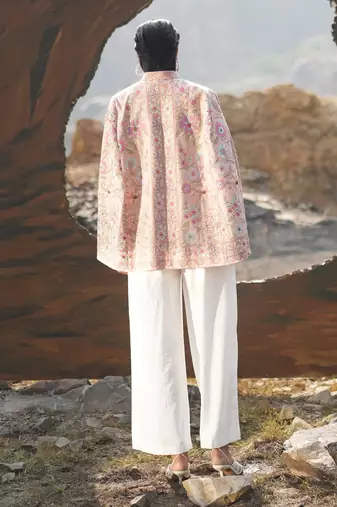 Paisley Swirl Baby Pink With Embroidery Caple