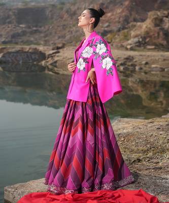 White Floral  Fushia  Cape 5