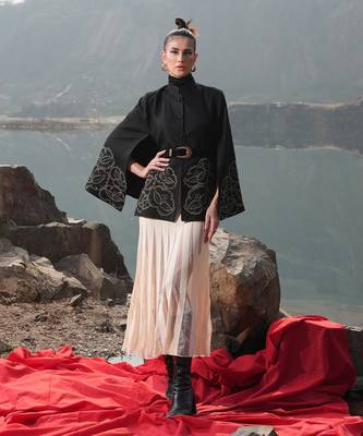 Golden Zari Cape 4