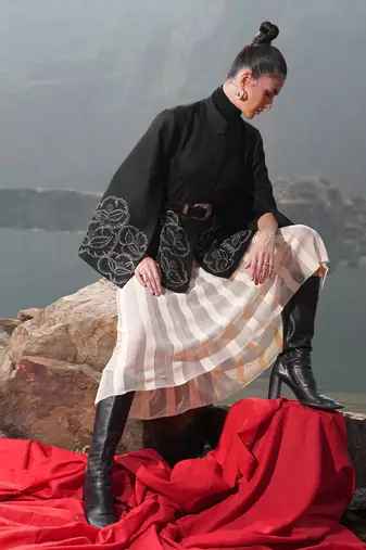 Golden Zari Cape