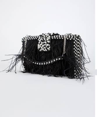 Black Clutch 4