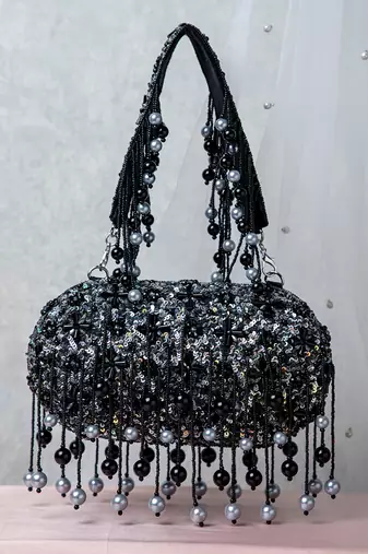 Balck Aria Clutch