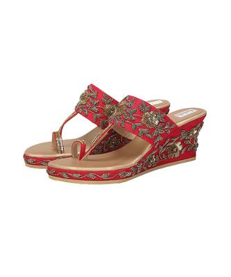 Dull Gold & Pink Embroidered Kohlapuri Heels 1