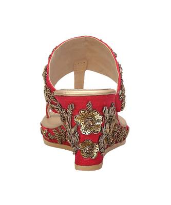 Dull Gold & Pink Embroidered Kohlapuri Heels 2