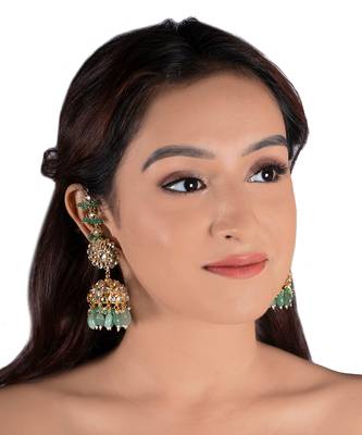 White Jadtar Stone Heavy Necklace With Pearl And Sea Green Beads With Jhumki 5