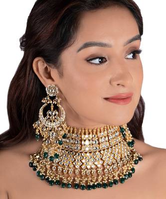 Heavy Bridal Necklace With Upper Golden Balls 1