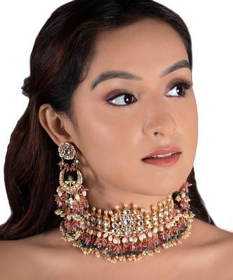 White Stone Necklace Set With Light Pink Beads And White Pearl 1