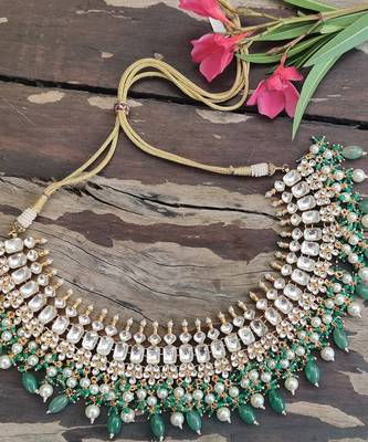 Light Green Necklace Set 6