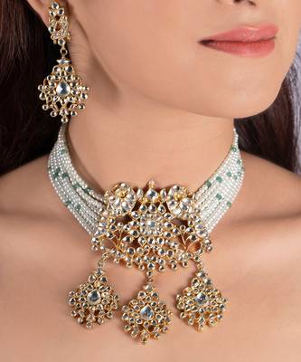 Peacock Pendant Choker Set 1