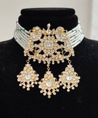 Peacock Pendant Choker Set 4