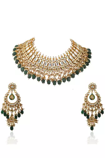 Green And White Lower Line Necklace Set