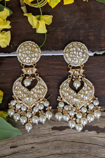 White Jadtar Stone Earrings With 2 Layer Pearl Sea Green Beads Beads
