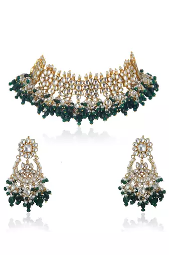 White Jadtar Stone With Small Green Beads Necklace Set