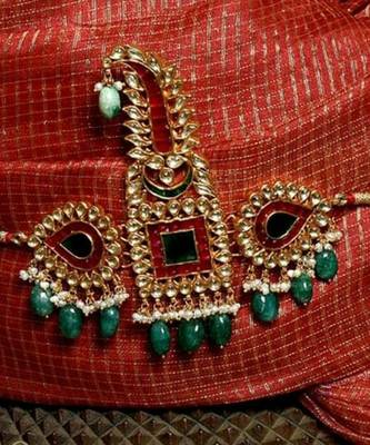 Red And Green Three Piece Kilangi 1