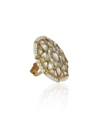 Jadatr Stone Ring With Pearl Border 3