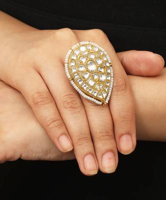 White Moti With Jadtar Stone Ring 1