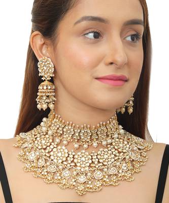Yellow And White Jadtar Stone Double Necklace Set With Stone Hangingsand Pearls 5