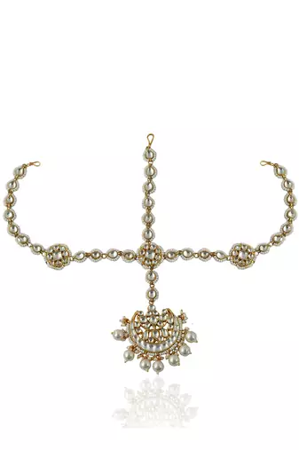 Single Line White Hairband With Pearl Tikka