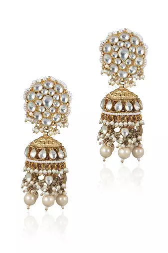 White Flower With Jadtar Stone Necklace Set