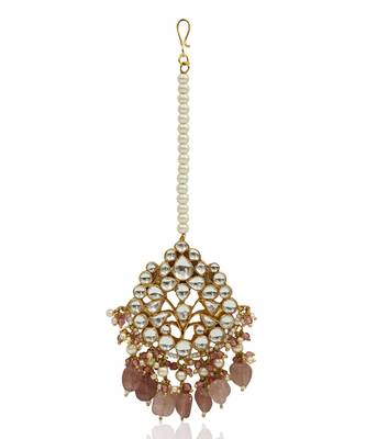 Tikka With Pastel Pink Beads And A String Of Pearls 2