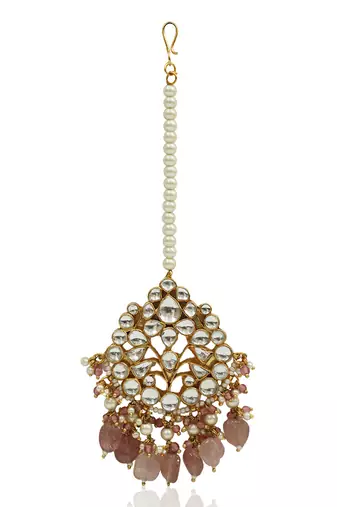 Tikka With Pastel Pink Beads And A String Of Pearls