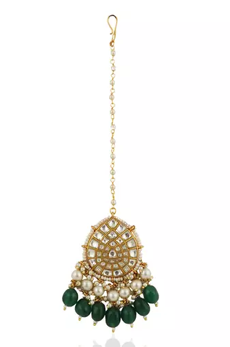 Jadtar Tikka With Dark Green Beads And Pearls