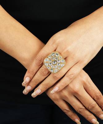 Square Jadtar Stone Ring 1