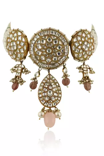 Round Necklace Set With Pastel Pink Beads
