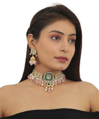 Green And White Choker Set With Light Pink Beads And Pearl 1