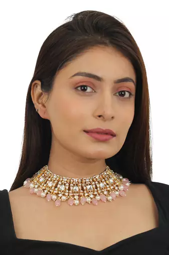 White Necklace Set With Light Pink Beads