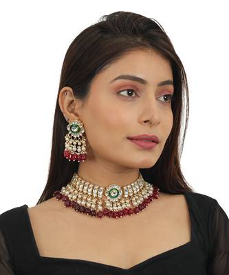 Red Beads With Green Meenakari White Jadtar Choker Set 1