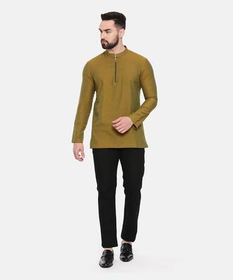 stylish zipper detail short kurta in soft cotton. pair with denims or linen pants. 1