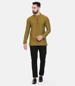 stylish zipper detail short kurta in soft cotton. pair with denims or linen pants.