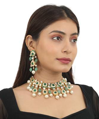 Green Meenakari Necklace Set With White Pearl 1