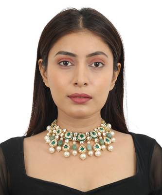 Green Meenakari Necklace Set With White Pearl 5