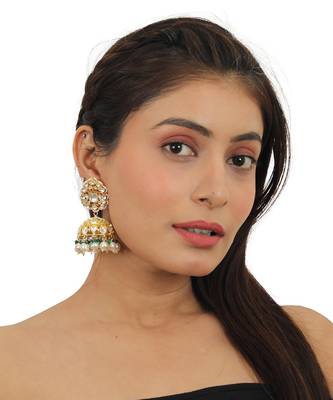 Green Hangings With White Pearl Jhumki 1