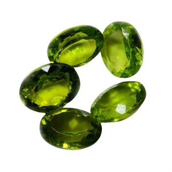 Natural Peridot at Wholesale Rate 3.25 Ratti 2.95 Carat Oval Shape मनी स्टोन Loose Gemstone Astrologers Jewellers 1 Pcs 2