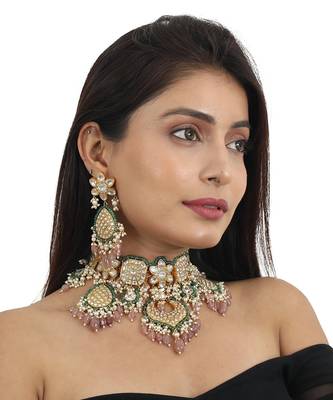 White Heavy Necklace Set With Pastel Pink Beads Green Moti Work 1
