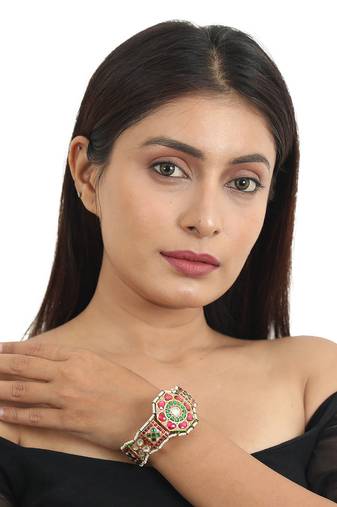Rajwadi Kadaa With Traditional Mina Work And Floral Design (Single)