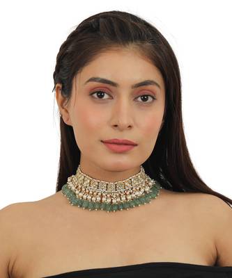Square Shape White Jadtar Stone With Sea Green Beads Choker Set 5