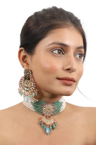 Choker Necklace Belt With Chandbaalis In Pastel Shades And Pearls