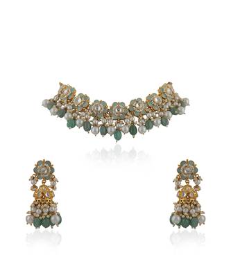 Delicate Jade Green Floral Necklace With Sea Green Beads And Pearls 2
