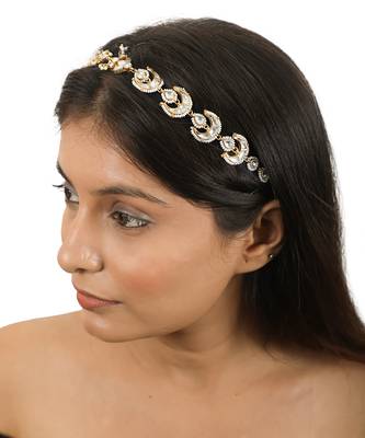 Chandshape Mathapatti Hairband Studded With White Jadtar Stones 1