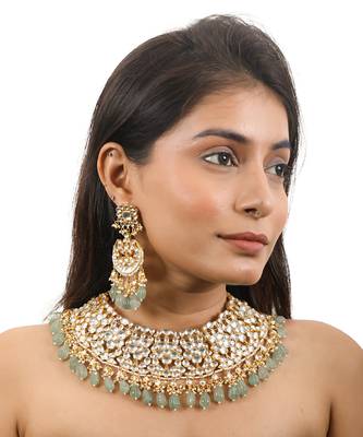 White Jadtar Necklace Set With Jade Green Drops And Chandbali Earrings 1