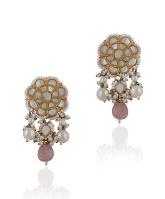 Pastel Pink Beads With White Pearl Seep Stone Studs 2